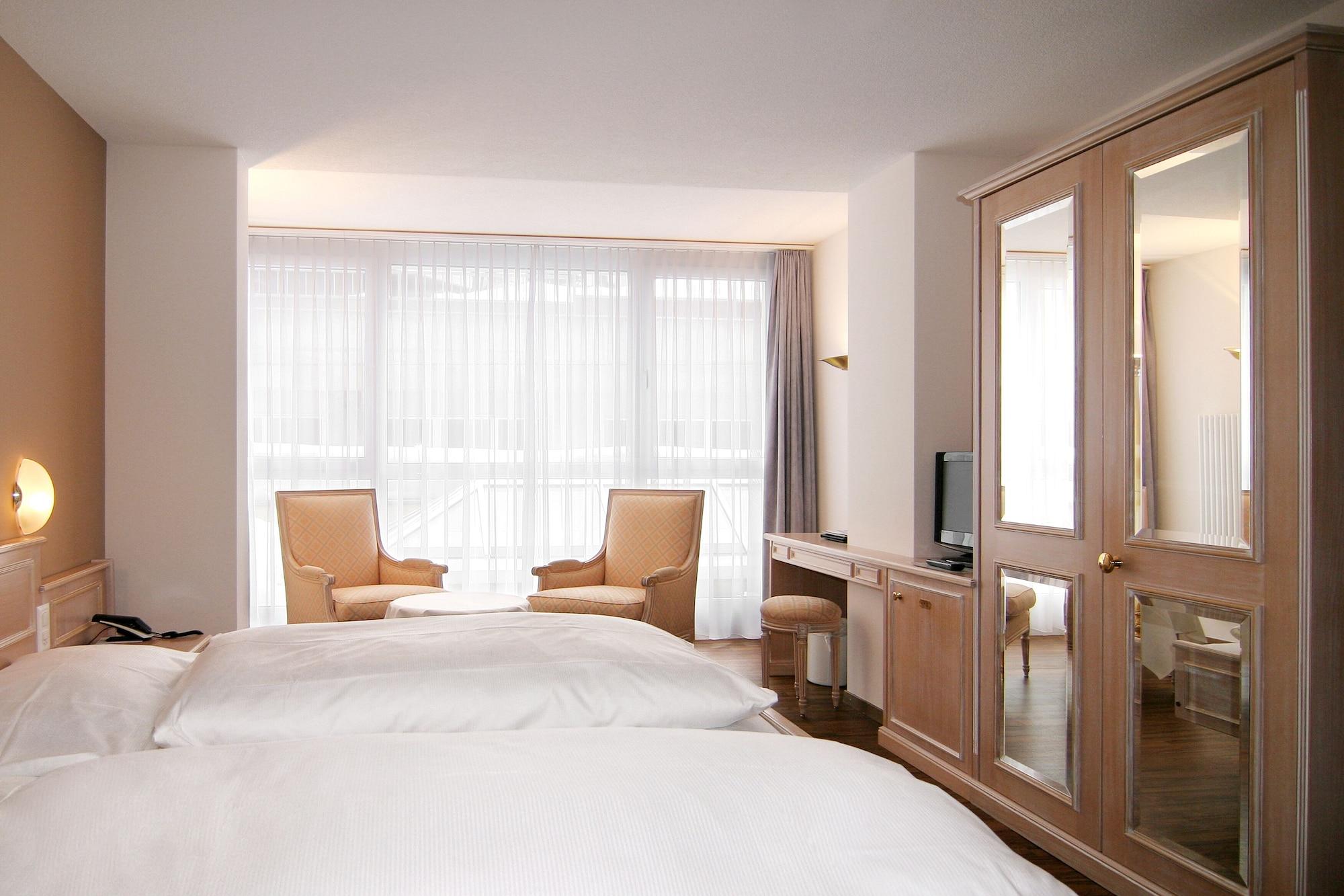 Wellnesshotel Schweizerhof Saas Fee Exterior foto